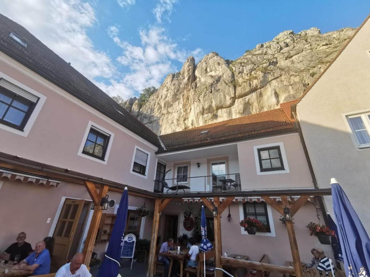 Gasthaus Felsenwastl Эссинг Экстерьер фото