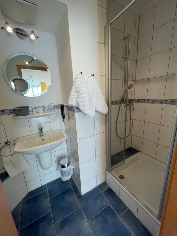 Gasthaus Felsenwastl Эссинг Экстерьер фото